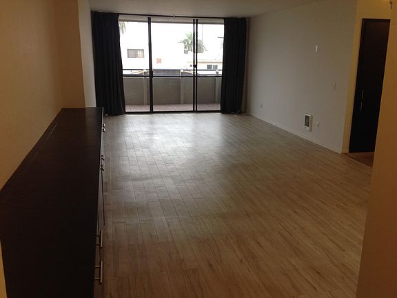5th image of 2965 Mission Blvd
