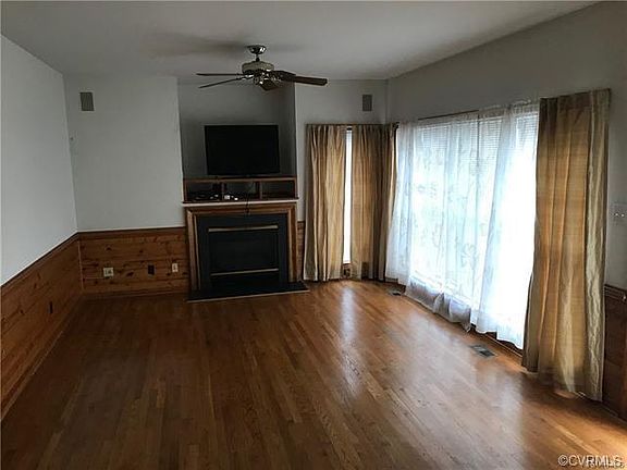 3rd image of 10804 Pepperbush Ct