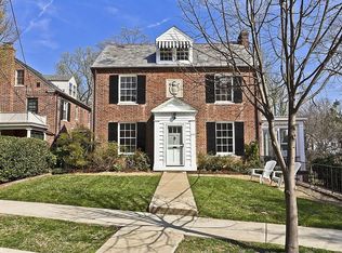 6707 Melville Pl, Chevy Chase, MD 20815