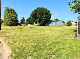 N Noble Ave, Cushing, OK 74023