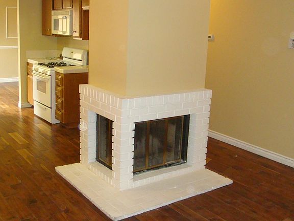 5th image of 23087 Mansfield Ln