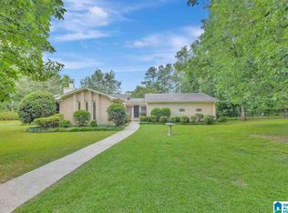 1787 Indian Hill Cir, Pelham, AL 35124