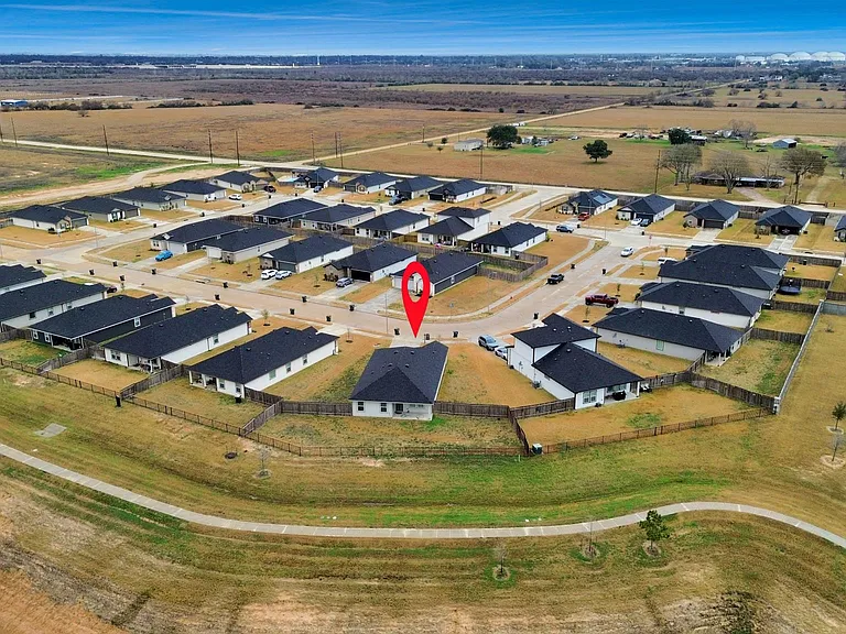 1310 Bison View Ln — Photo 31