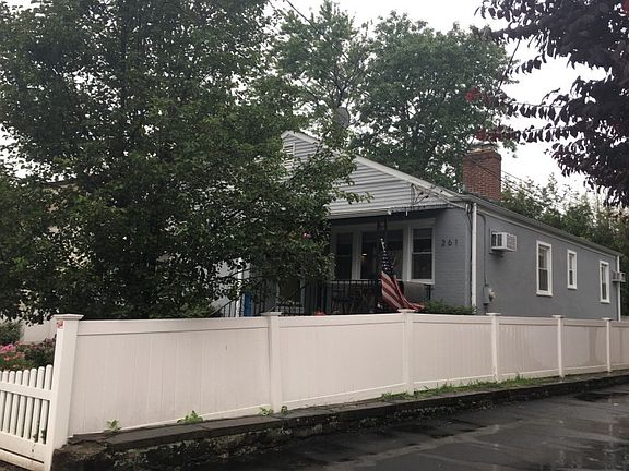2nd image of 261 Waverly Ave
