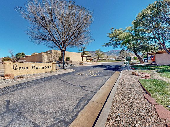 2nd image of 39 Casa Hermosa Dr NE