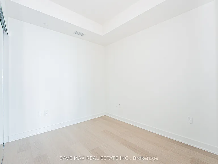 448 Burnhamthorpe Rd W #6701 — Photo 13