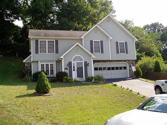 2nd image of 3407 Glen Rock Ln