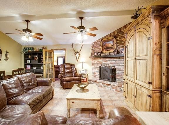 4th image of 6408 Marlette Ct