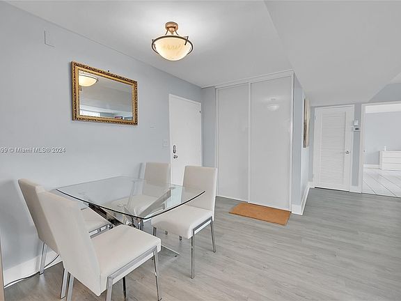 4th image of 524 Orton Ave APT 303