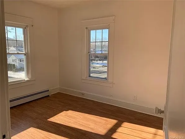 76 Samsondale Ave #B, West Haverstraw, NY 10993