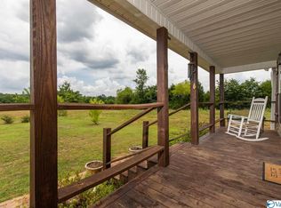 9888 Us Highway 72, Woodville, AL 35776