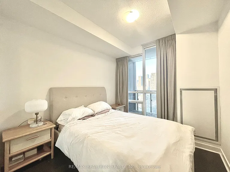 295 Adelaide St W #2405 — Photo 13
