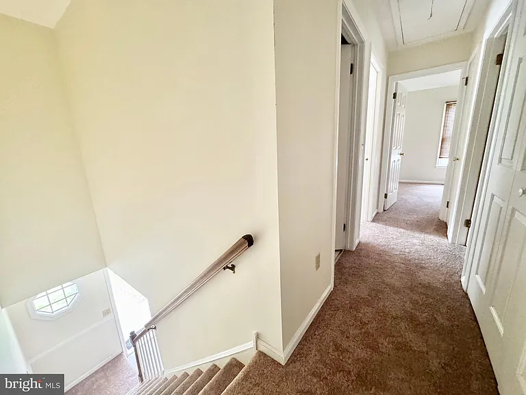 501 Falcon Dr — Photo 16