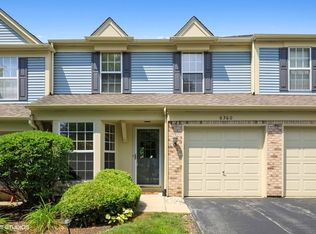 6360 Brighton St, Downers Grove, IL 60516