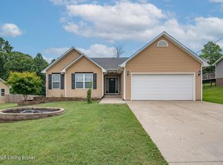 128 Boone Trce, Radcliff, KY 40160