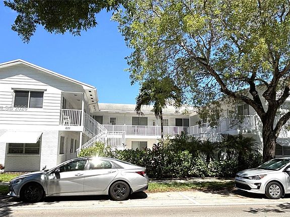 2nd image of 601 S 19th Ave APT 10