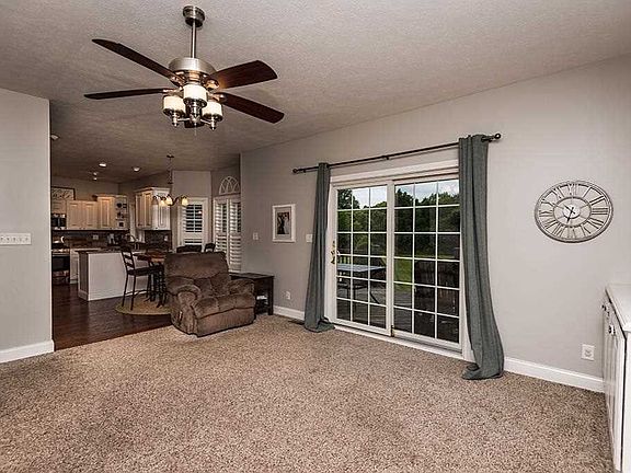 5th image of 2352 N Arabian Dr