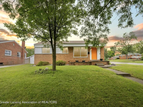 2227 Barstow Rd, Lansing, MI 48906