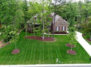 1229 Bromley Dr, Matthews, NC 28104