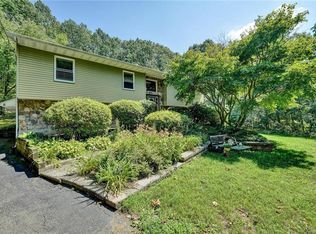 68 Conway Rd, Marlboro, NY 12542