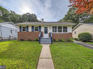 19 Boxwood Rd, Annapolis, MD 21403