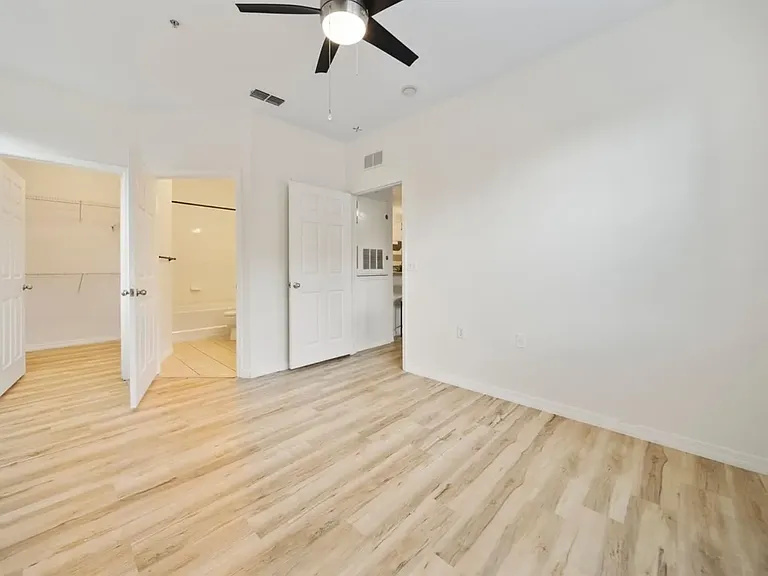 8225 Claire Ann Dr #101 — Photo 14