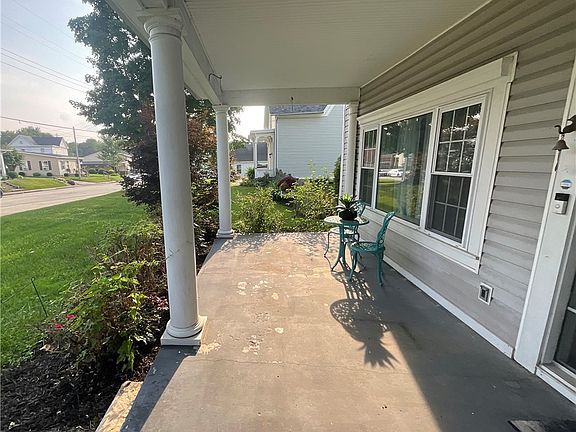 4th image of 120 South St