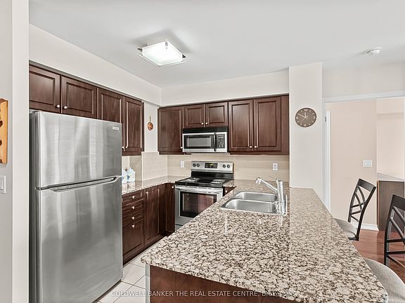 5th image of 1403 Royal York Rd #711