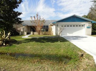4 Chelsea Ct, Palm Coast, FL 32137