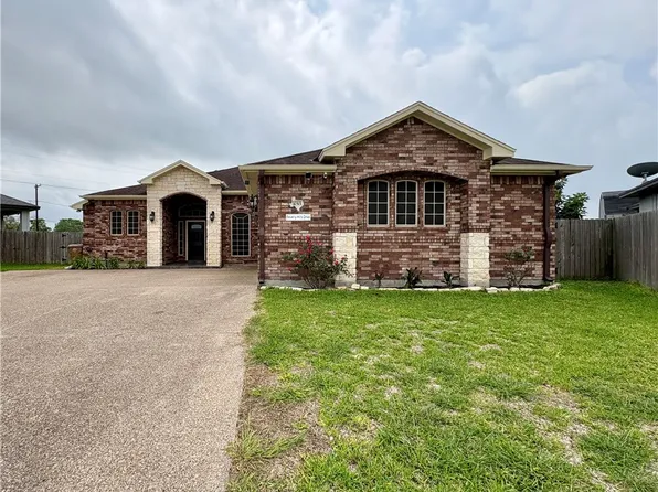 10301 Beverly Hills Dr, Corpus Christi, TX 78410