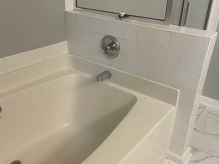 Primary Bedroom bath
