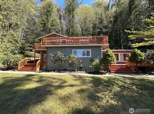 18630 E State Route 106, Belfair, WA 98528
