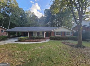 2872 Pine Needle Dr, East Pt, GA 30344