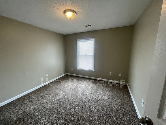 2nd image of 3461 Lichterman Dr