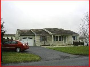 478 Houtztown Rd, Myerstown, PA 17067