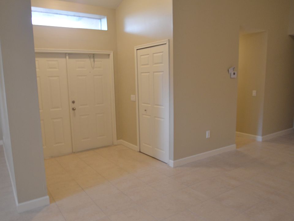 1st image of 16642 Redwood Way