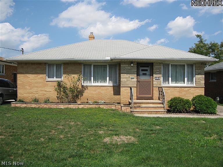 1st image of 4404 Bruening Dr