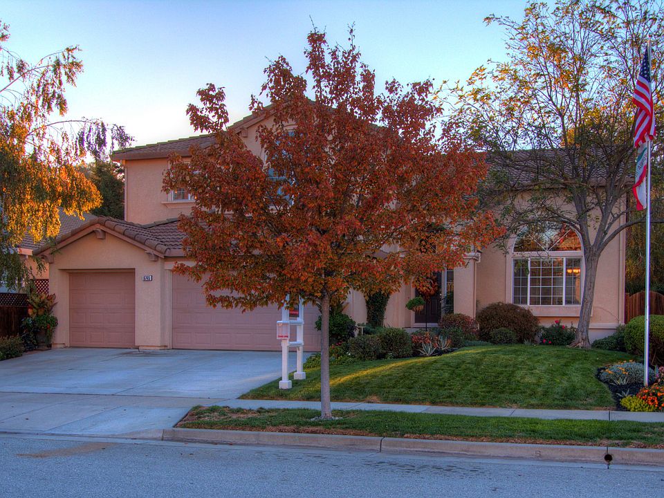 1st image of 9745 Sparrow Glen Way