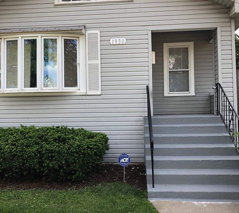 1st image of 1930 S 17th Ave