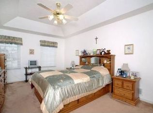 5 Lee Ann Ct, Pittsburgh, PA