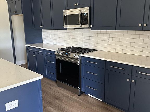 3rd image of 5081 Judd Way NW