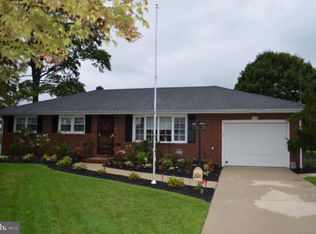 20 S Golfwood Ave, Carneys Pt, NJ 08069