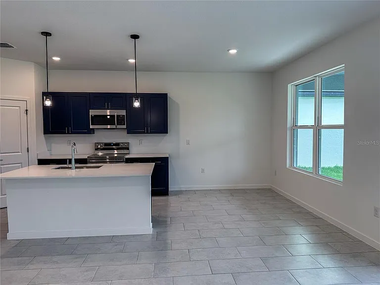 4521 NW 37th Street Rd — Photo 13
