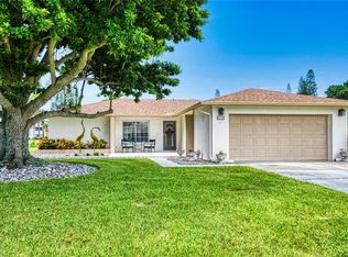 4332 Beechwood Lake Dr, Naples, FL 34112