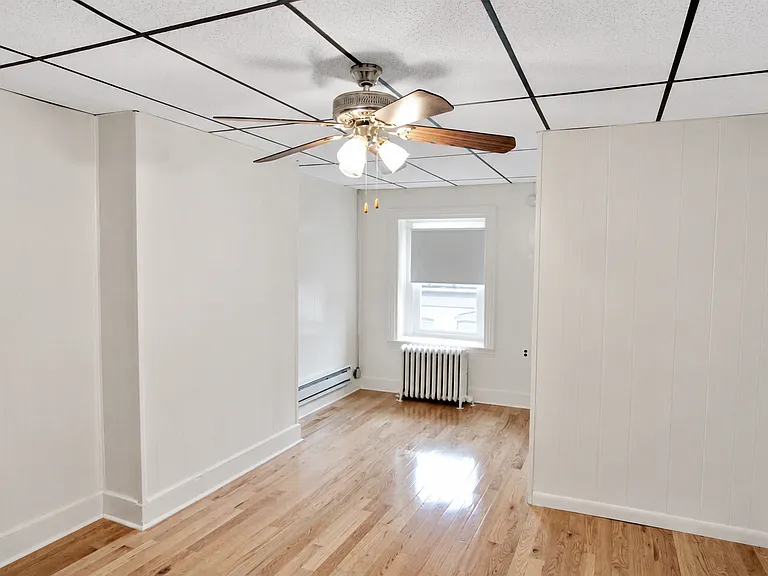 Robin Apartments — Photo 38