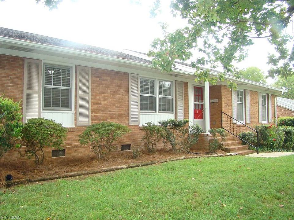 1st image of 1602 Gracewood Dr