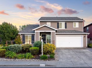 8047 Mason Dr, Rohnert Park, CA 94928