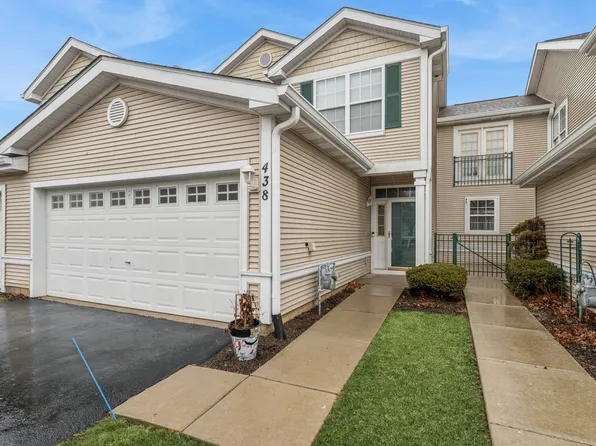 438 N Keswick Ct, Round Lake, IL 60073