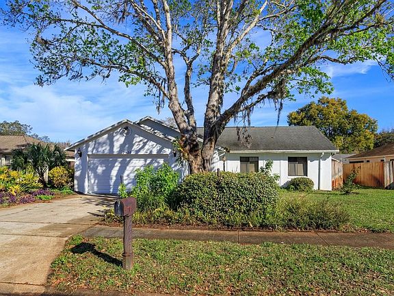 2nd image of 2520R Dorothy Cir