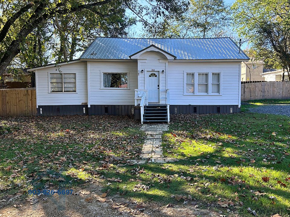 302 East Houston Street